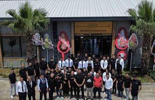 Adana’nın meşhur Cihangir Kebapçısı, lezzetlerini...