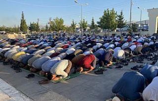 Adıyaman’da bayram namazı eda edildi