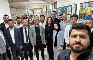 Ağrı’da öğrencilerin eserlerinin yer aldığı...