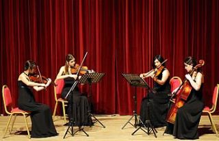 Akademisyen ve öğrencilerden "Oda Müziği"...