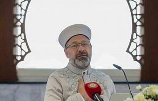 Ali Erbaş: "Hac müminler için arınma ve bağışlanma...