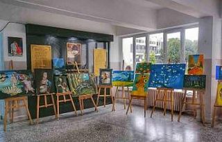 Aliağalı öğrencilerden yıl sonu sergisi