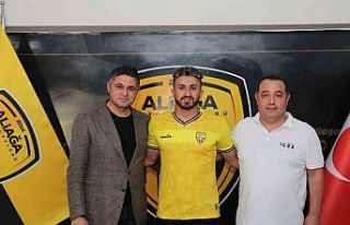Aliağaspor FK, Ahmet Uzun’u kadrosuna kattı