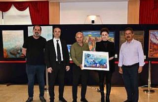 Altınova Uluslararası İpekyolu Resim Sergisi açıldı