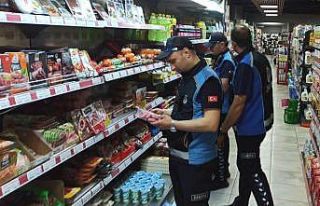 Altınova’da marketler mercek altında