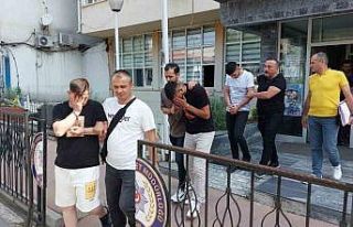 Anahtarını kopyalayıp çaldıkları aracı sattılar:...