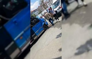Ankara’da minibüs ile otomobil çarpıştı: 1’i...