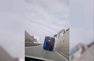 Ankara’da patenli gençlerin tehlikeli oyunu kamerada