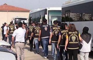 Antalya merkezli 10 ilde 2 milyon TL’lik sanal arkadaşlık...