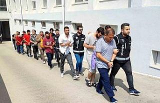 Aralarında eczacı kalfaları da var: Uyuşturucu...