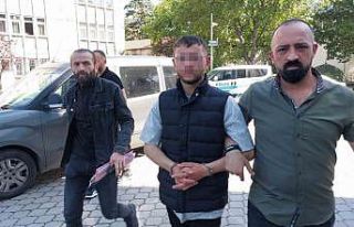 Ardahan’da kardeşini bıçakladı, Samsun’da...