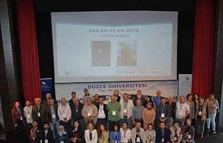 Arıcılara ana arı ve arı sütü üretim kursu