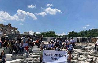 Arkeolog Hande Kötek özlemle anıldı