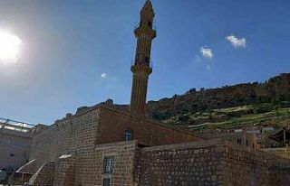 Artuklu Meliki Nasırüddin Artuk Arslan’ın mezarı...