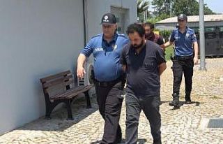 Avukat çifte bıçak ve taşla saldıran 3 şüpheliden...