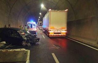 Ayvacık’ta tünelde trafik kazası: 1 ölü, 4...