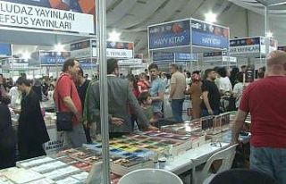 Bağcılar’da 2’nci kitap fuarına görkemli açılış
