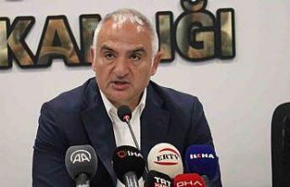 Bakan Ersoy: "Depremin izlerini tamamen sileceğiz"