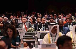 Bakan Osman Aşkın Bak, Bakü’de