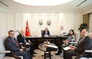 Bakan Özhaseki, yeni ekibiyle ilk toplantısını...
