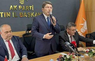 Bakan Tunç’tan İsveç’te Kur’an-ı Kerim yakılmasına...