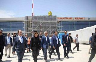 Bakan Uraloğlu: "Çukurova Havalimanını yıl...