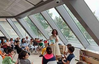 Başiskele’de yazar okur buluşması