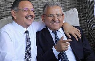 Başkan Büyükkılıç, Bakan Özhaseki’yi Tebrik...