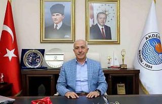 Başkan Gültak’tan ’Bir kitap da benden’ kampanyasına...