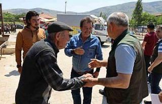 Başkan Öztürk, Kurban Pazarı’nı Ziyaret Etti