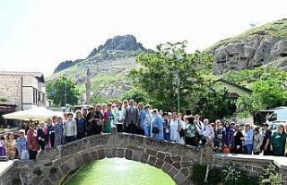 Başkan Pekyatırmacı Bosna Hersekli kursiyerleri...