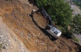 Başkan Sandıkçı: “Heyelanları ve heyelan risklerini...