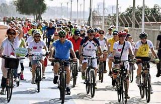 Başkan Seçer, Mersinlilerle birlikte pedal çevirdi