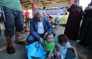 Başkan Tahmazoğlu kurban kesim alanlarını gezdi