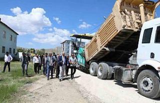 Başkan Vekili Aydın asfalt çalışmalarını inceledi