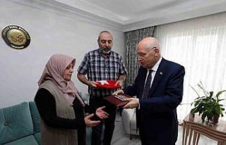 Başkan Yaşar’dan Babalar Günü’nde anlamlı...