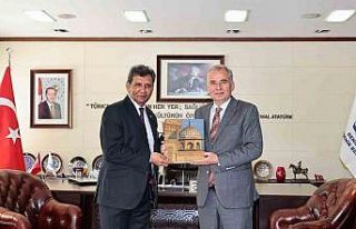 Başkan Zolan, Hindistan Büyükelçisini ağırladı