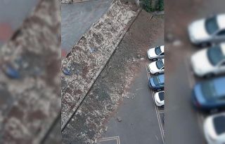 Başkentte şiddetli yağış sonrası istinat duvarı...