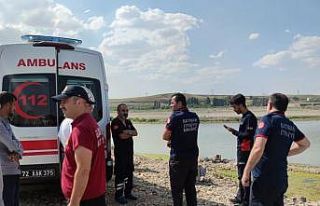 Batman’da girdiği suda kaybolan gencin cansız...