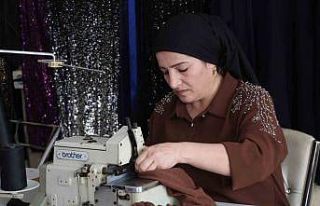 Batmanlı kadınlar belediyeden aldıkları eğitimlerle...