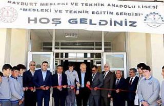 Bayburt’ta geleneksel yılsonu mesleki tanıtım...