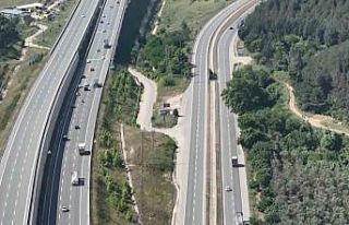 Bayram arifesinde helikopterli denetimle vatandaşların...