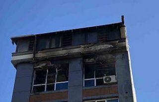 Bayram sabahına yangınla uyandılar