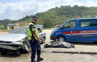 Bayram ziyareti dönüşü feci kaza: 1 ölü, 4 yaralı