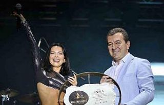 Bergama Festivali’nde Yabancı Pop Star Inna’dan...