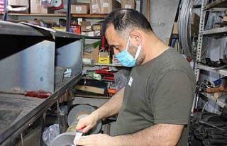 Bıçak bileme ustalarının Kurban Bayramı mesaisi