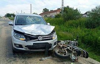 Bilecik’te otomobil ile motosiklet çarpıştı:...