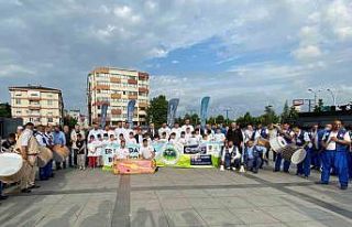 Bin 400’ten fazla güreşçi 180 bin TL’lik altın...