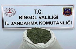 Bingöl’de çuval içerisinde 16 kilo esrar ele...