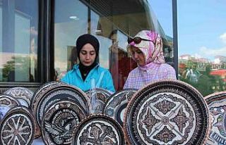 Bingöl’de kadınların el emeği göz nuru ürünleri...